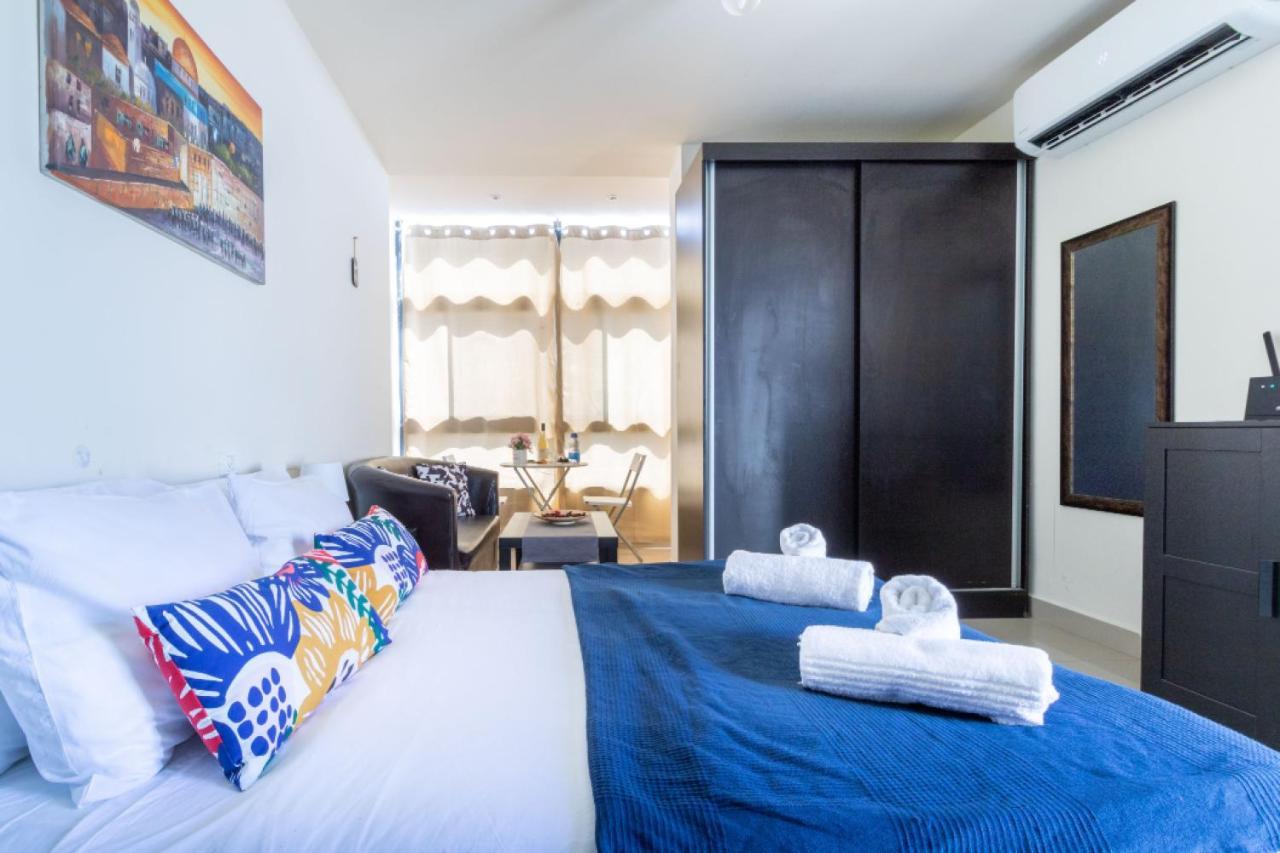 Nhe Machne Yehuda Apartments Йерусалим Екстериор снимка